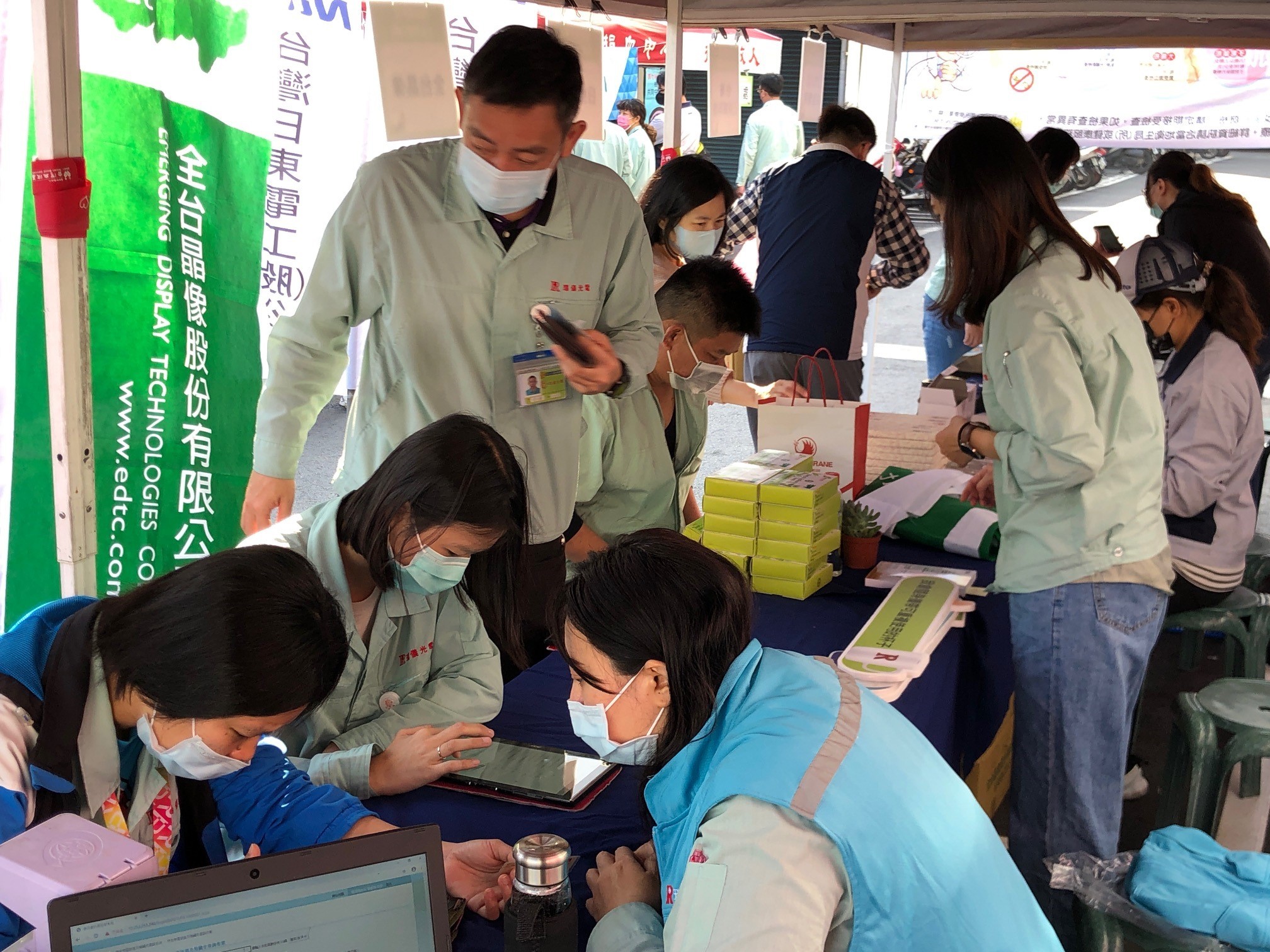 Blood Donation Event Amid Raging Pandemic Partners respond to charity blood donation event of "Epidemic Prevention and Green Lifestyles"